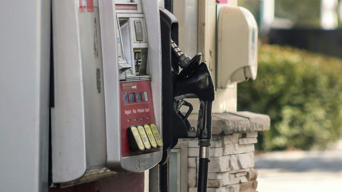 A man walked into a convenience store, made threats to the clerk and then dumped gasoline over the products, Michigan officials said.