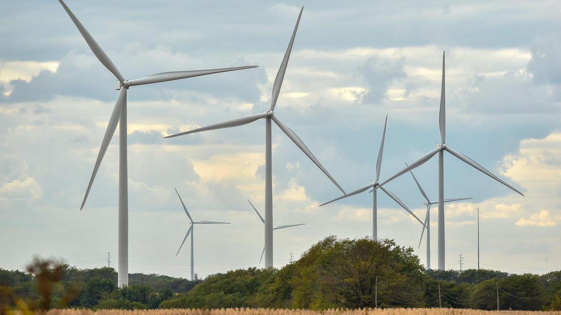 ‘Ready to go to war’: Wind power grows in Kansas and Missouri. Why do some oppose it?