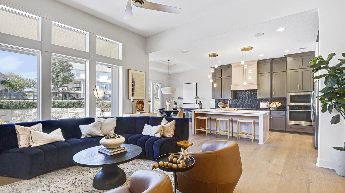 Prospective buyers may tour the fully furnished model homes to get a glimpse of the exceptional features that are offered at Canyon Creek Forest.