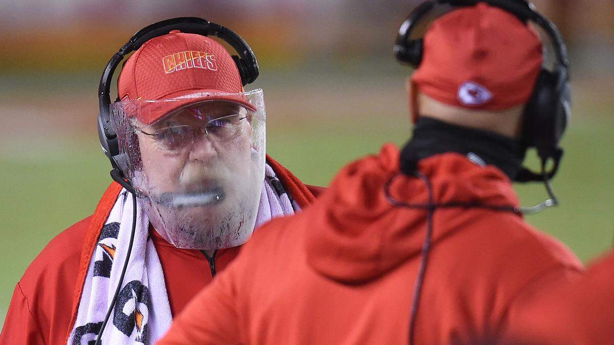 Andy Reid and the Chiefs have had a tough first half against the Chargers in Los Angeles.