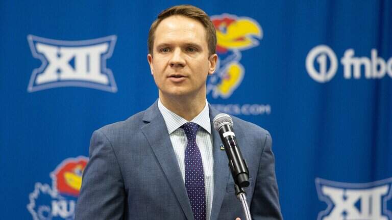Here is KU’s revenue share plan for men’s basketball, according to Travis Goff