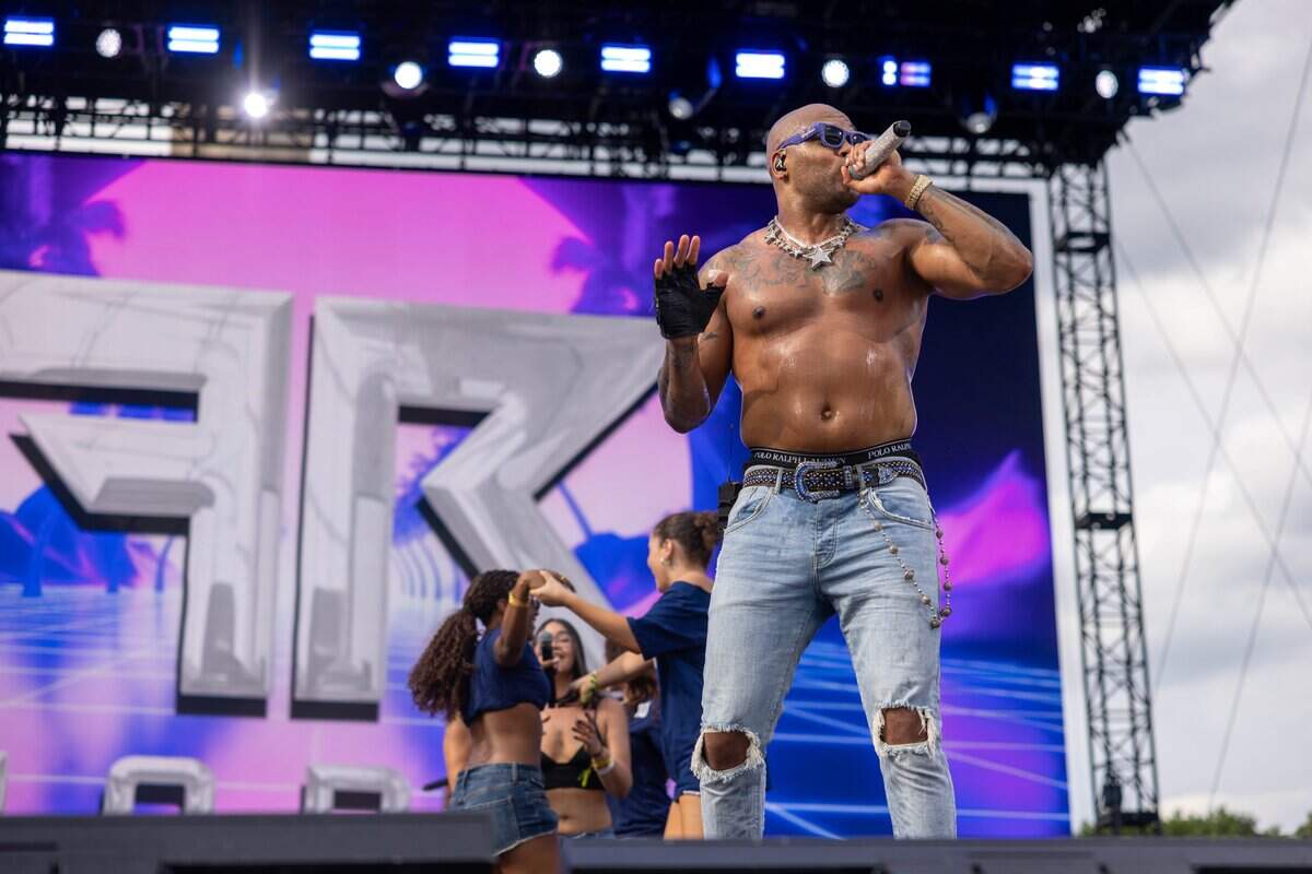 Flo Rida preforms on stage during their FIFA Fan Fest concert at Fan Fest on Friday, June 19, 2026.