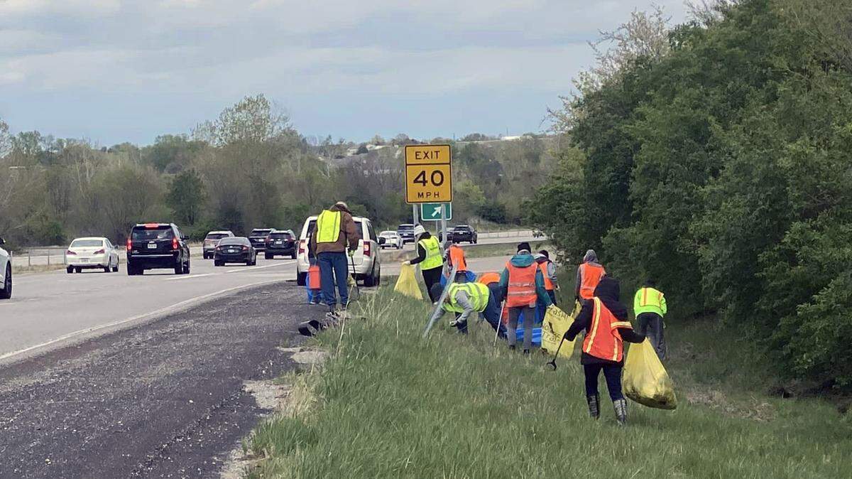 Members of Northland Community Cleanup KC, a Facebook group, picked up 112 bags of litter on Saturday, April 22, 2023, along eastbound Missouri 152 between North Platte Purchase Road and and U.S. 169 in Kansas City, North. The group regularly has clean up events to address the trash problem on the metro area’s highways.