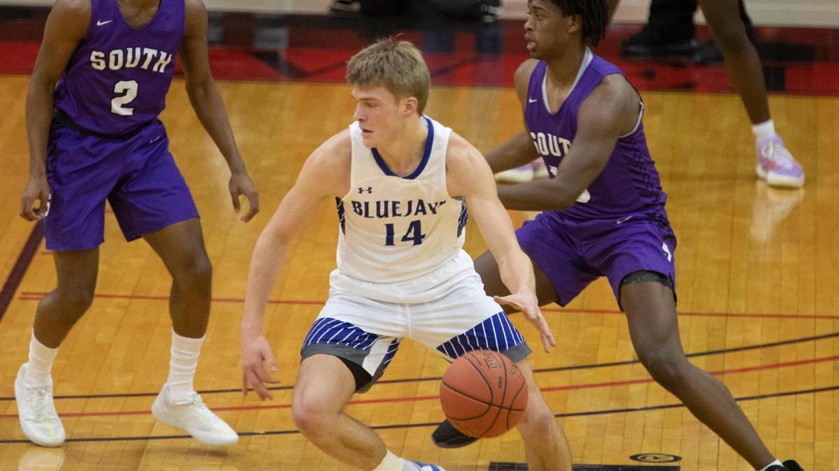 Bennett Stirtz of Liberty played in the William Jewel Holiday Classic high school tournament in December.