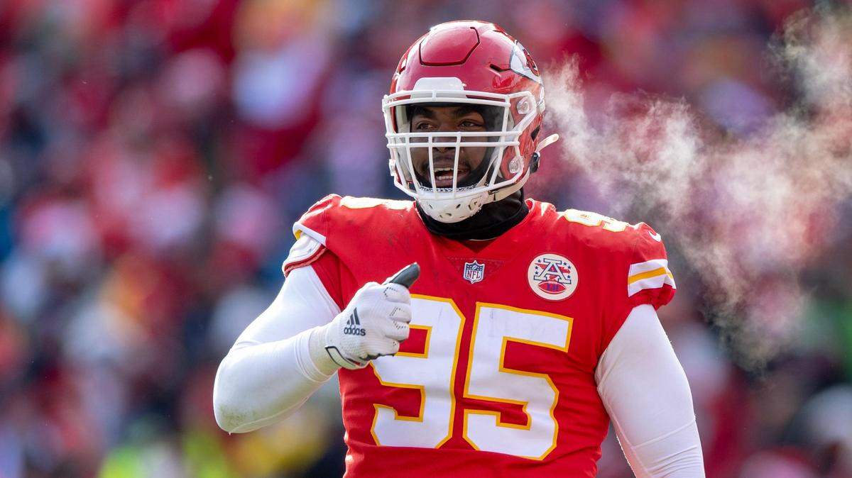 Kansas City Chiefs defensive tackle Chris Jones (95) gestures to the crowd during the first half of an NFL football game against the Seattle Seahawks at Arrowhead Stadium on Saturday, Dec. 24, 2022, in Kansas City.