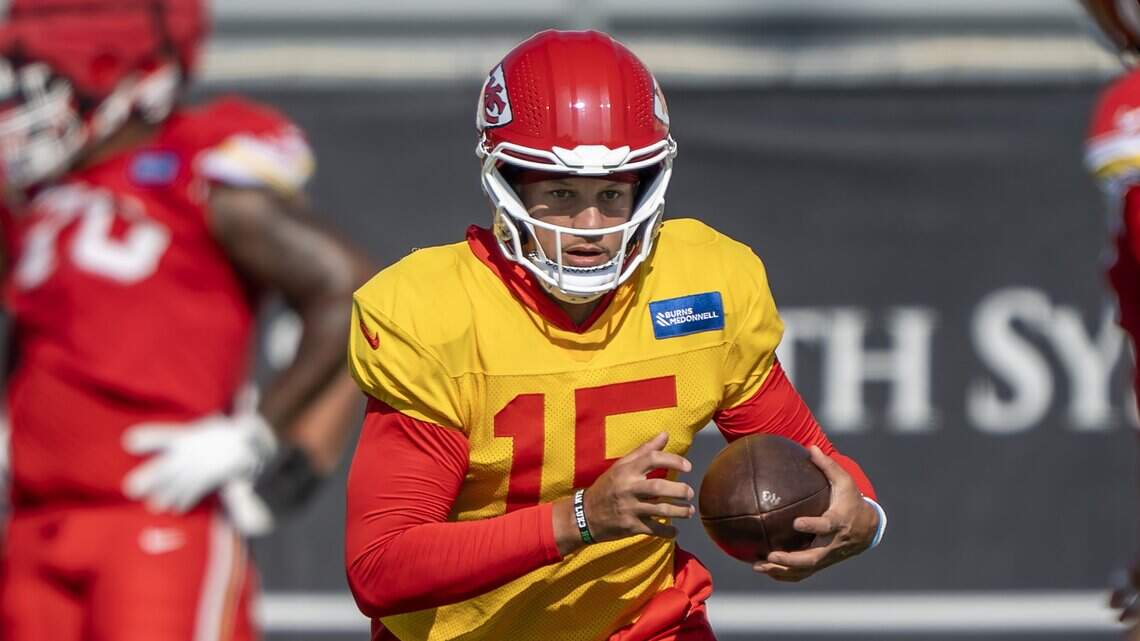 Patrick Mahomes, coming off ACL injury, likely to start season opener vs. Denver