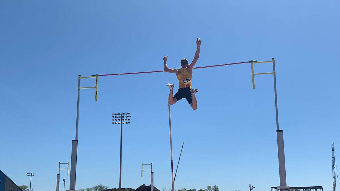 Shockers make good show of it at KU Relays, Wichita high schools have a quiet meet
