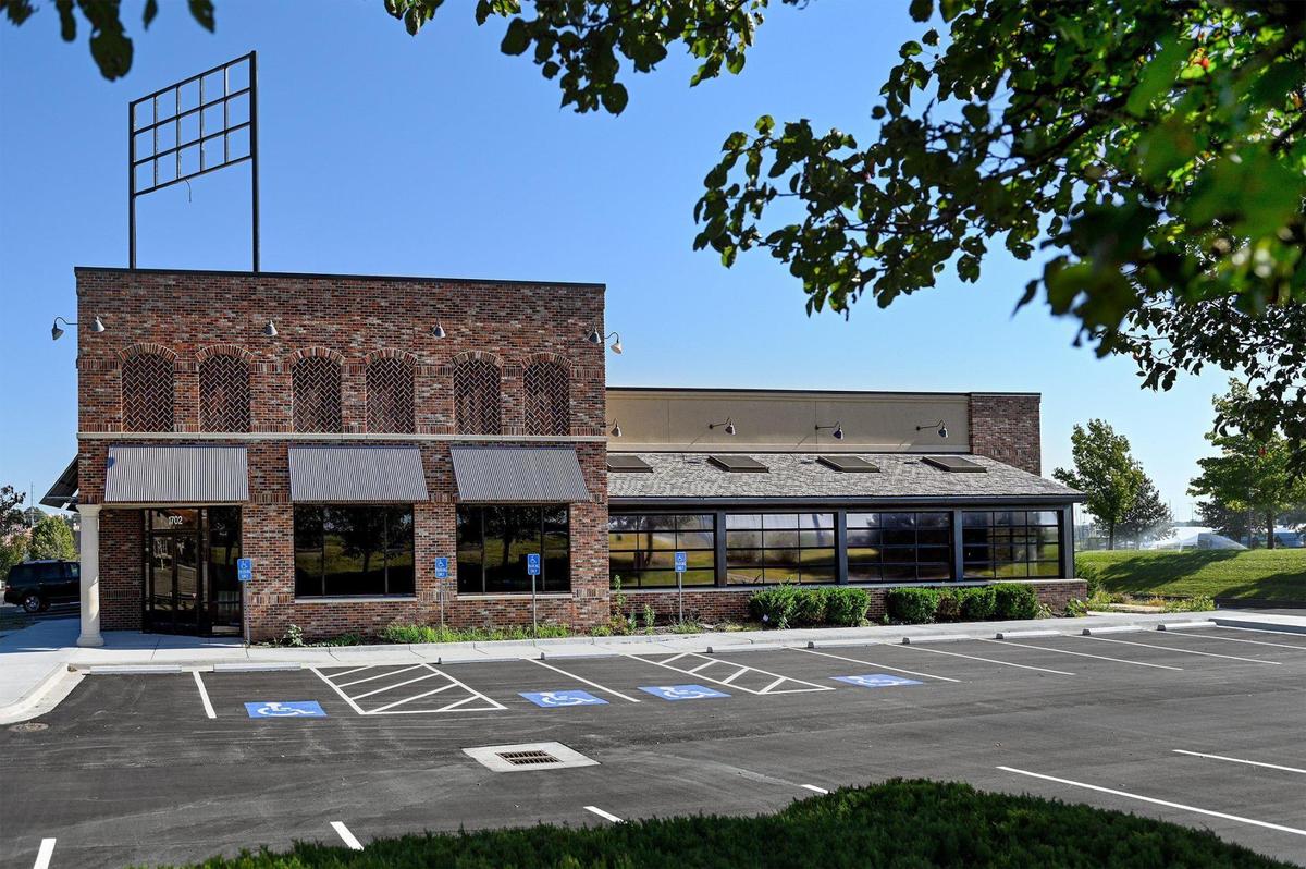 The location of the former Arthur Bryant’s Barbeque building in Kansas City, Kansas near Legends was a draw for Jousting Pigs BBQ. But so were amenities like a carryout area, drive-thru and a larger kitchen.