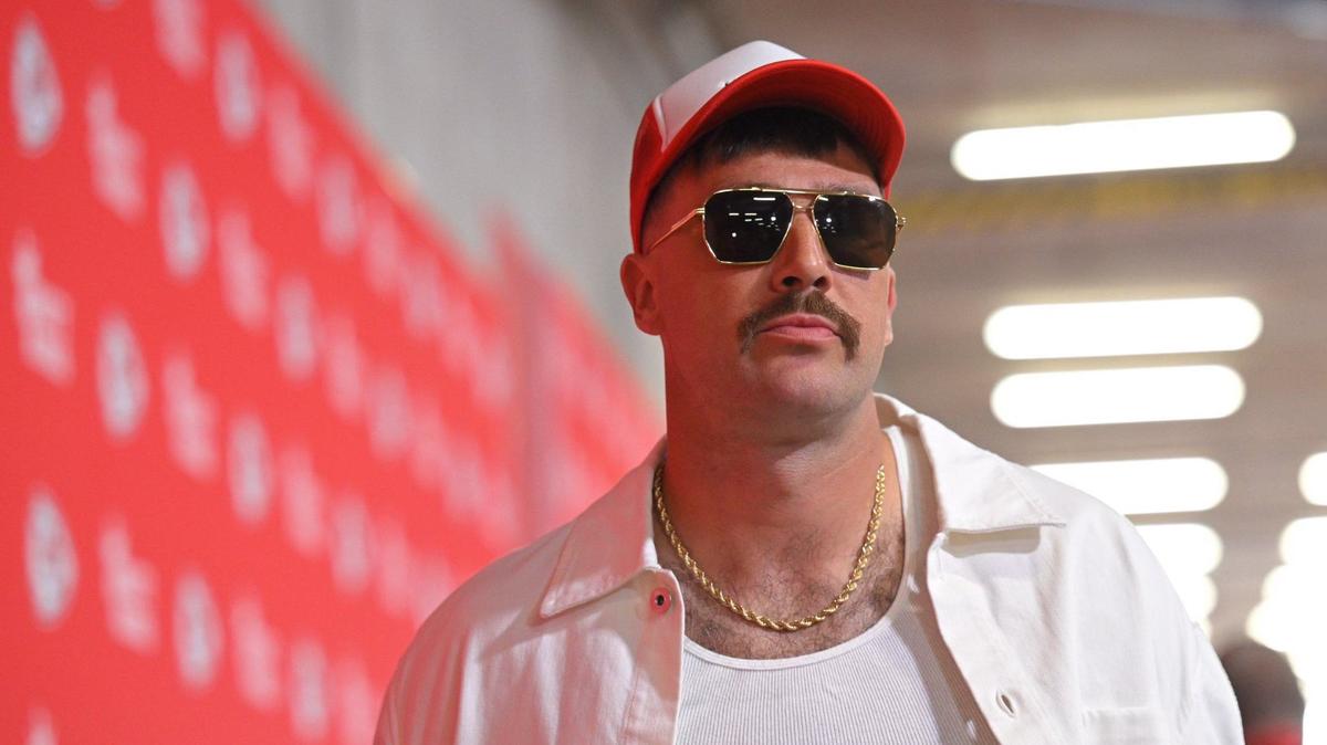 Kansas City Chiefs tight end Travis Kelce arrives for the Chief’s game with the Baltimore Ravens Thursday, Sept. 5, 2024, at GEHA Field at Arrowhead Stadium.