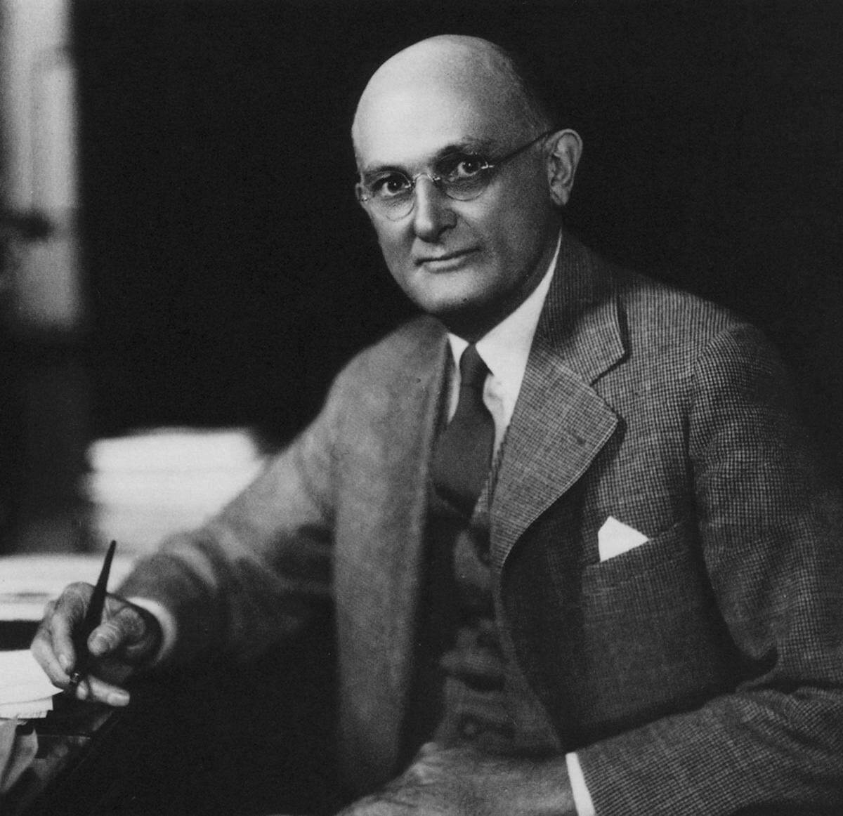 William T. Kemper, born in 1865, is the patriarch of Kansas City’s most prominent banking family. His descendants run both Commerce Bank and UMB to this day.