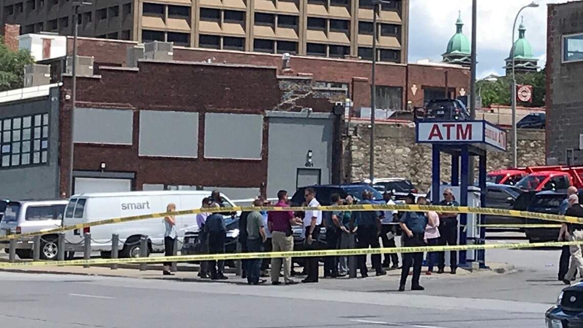 Police shooting reported in downtown Kansas City Monday | Kansas City Star