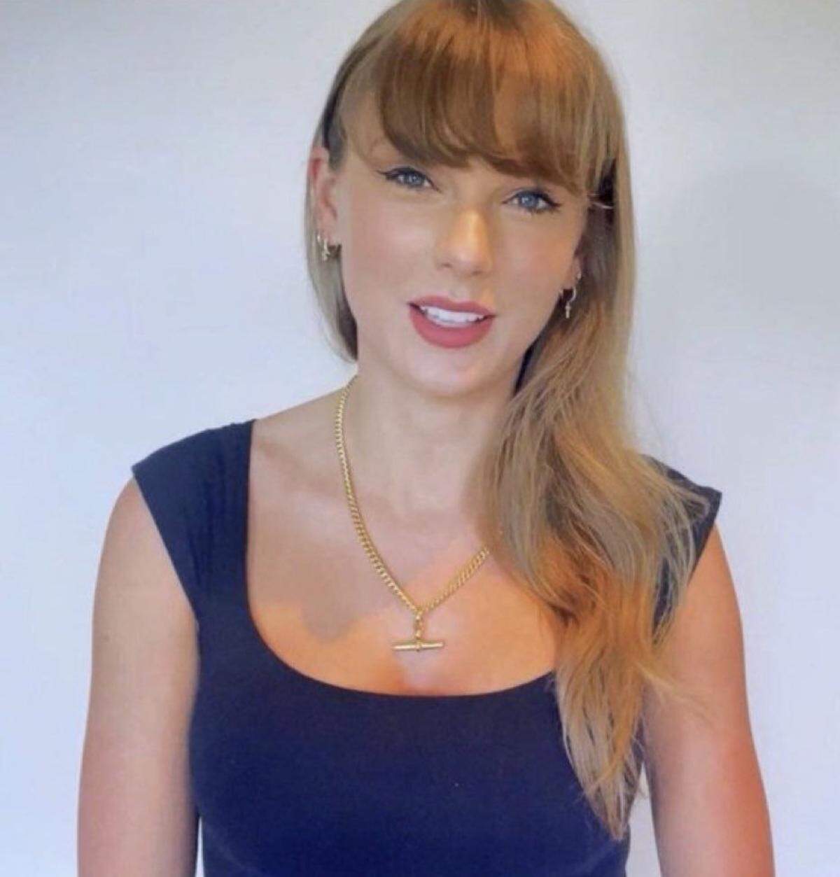 To the disappointment of her fans, Taylor Swift was a no-show at the iHeartRadio awards Monday. She gave a taped thank-you when she won Artist of the Year.