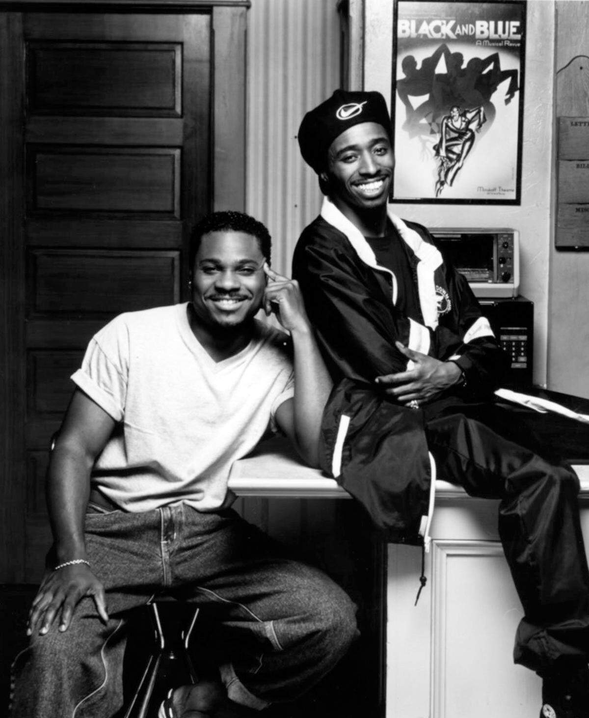 The 1990s sitcom “Malcolm & Eddie,” starring Malcolm-Jamal Warner, left, and Eddie Griffin, was set in a Kansas City apartment above a bar inspired by Kelly’s. Griffin performed next door at Stanford and Sons while starting out as a comedian. 