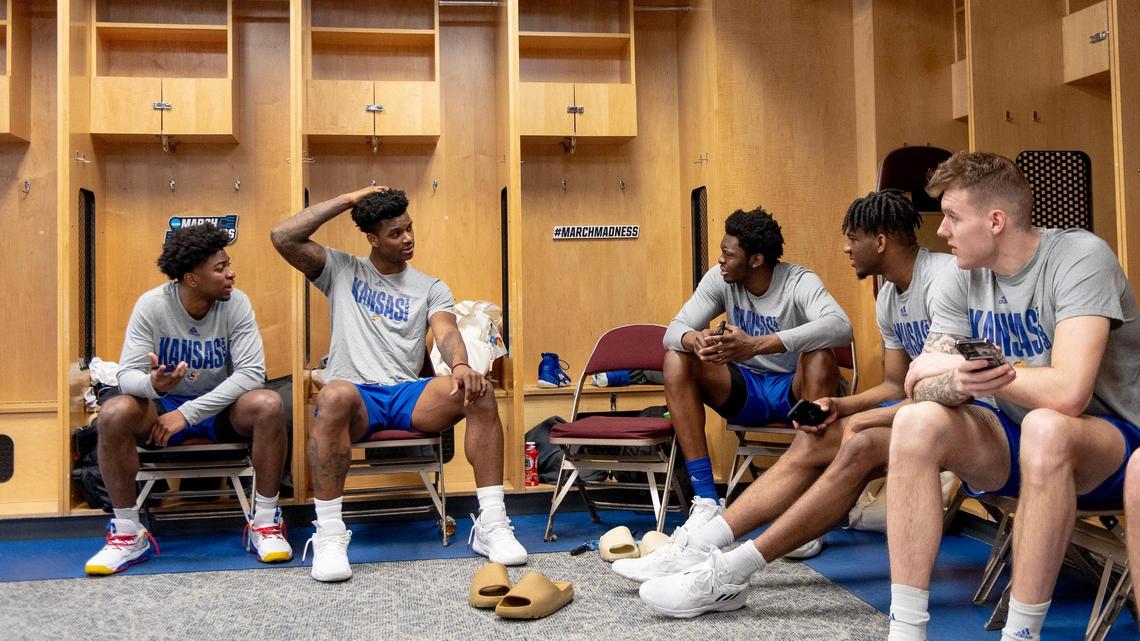 Where KU basketball players love to eat in KC and Lawrence: Favorite wings, steak, BBQ