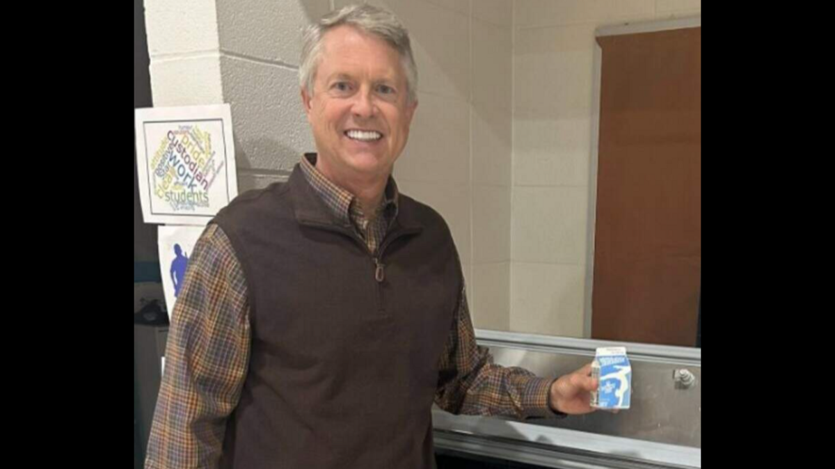 Did Sen. Roger Marshall break Kansas law by charging 18% interest on ...