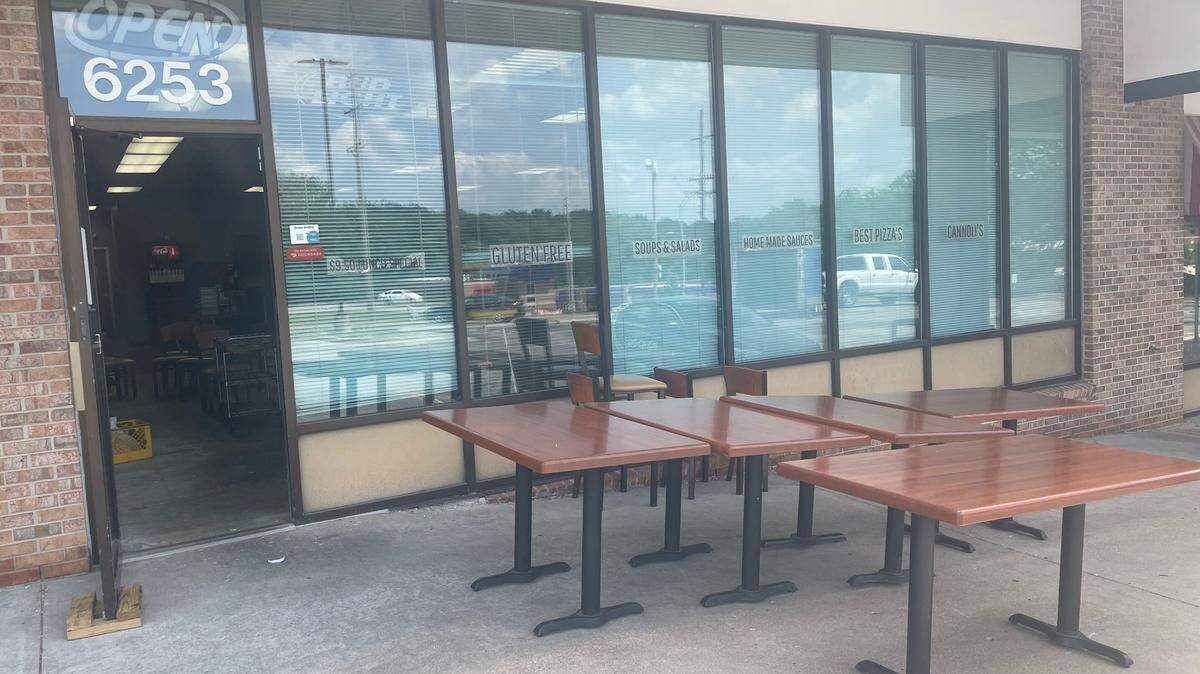 Sutera’s has closed at 6253 N. Oak Trafficway in Gladstone.