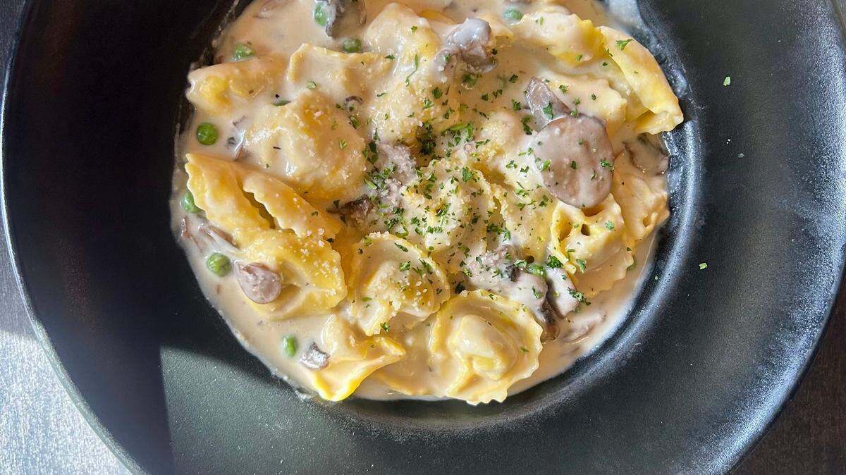 Vetta offers pasta items like the tortellini alla panna.