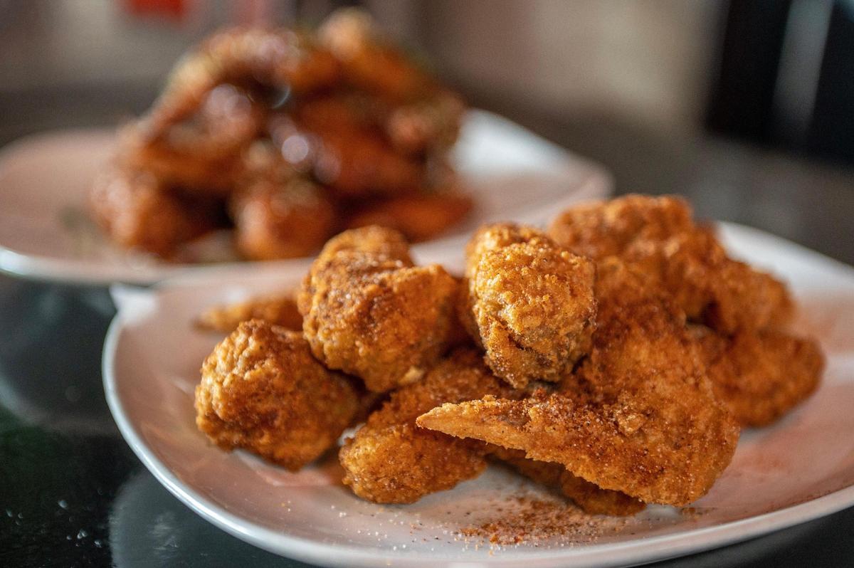 Kobi-Q’s other fried chicken option has a spicy Sichuan dry rub.