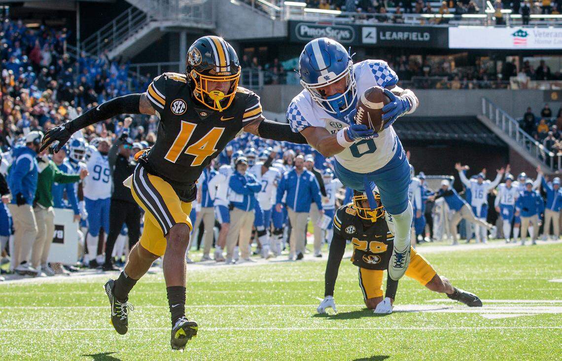 Kentucky wide receiver Dane Key (6) caught two touchdown passes in UK’s 21-17 win at Missouri last season.