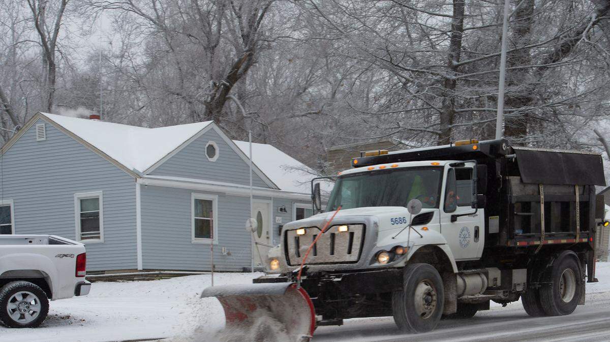 Snow is on the way to Kansas City. Whose job is it to plow: yours, the city or the state?