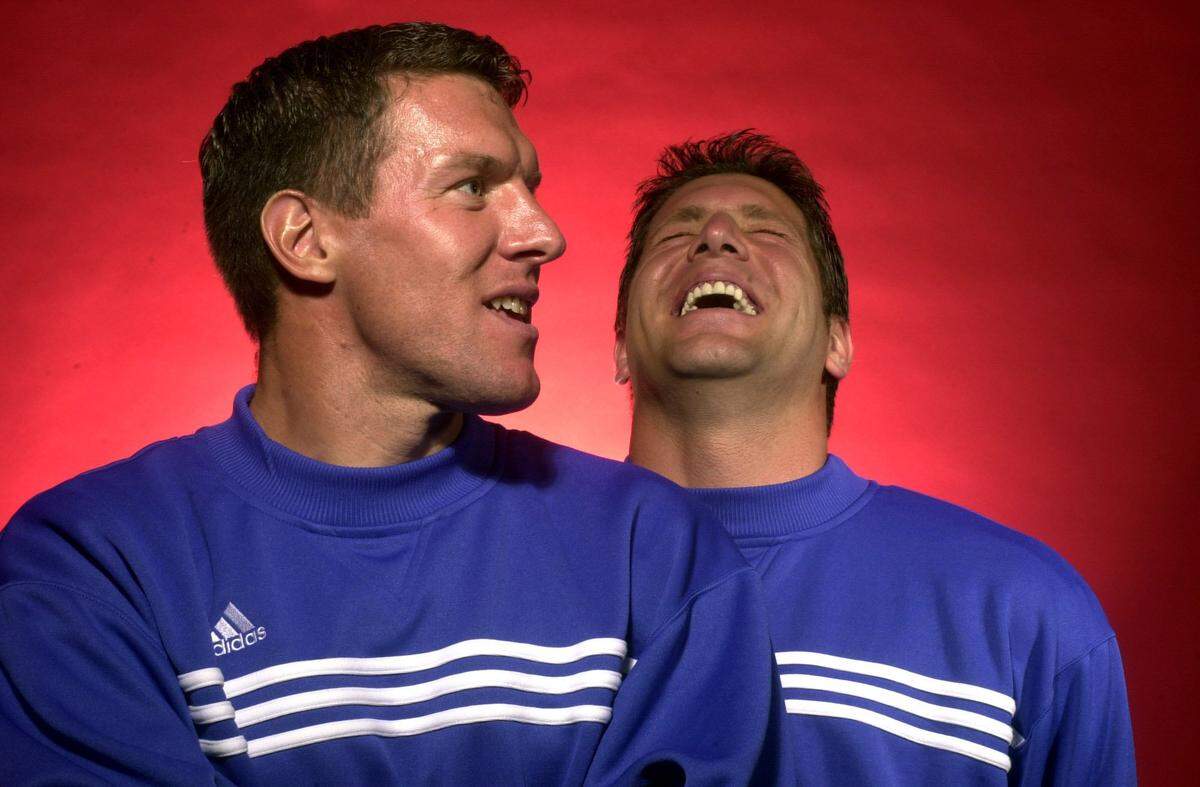 Kansas City Wizards newcomer Peter Vermes, left, and second-year goalkeeper Tony Meola laugh it up during a photoshoot with The Star.