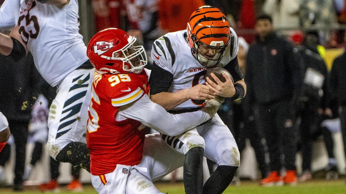 Kansas City Chiefs defensive tackle Chris Jones (95) sacks Cincinnati Bengals quarterback Jake Browning (6) in the second half on Sunday, Dec. 31, 2023, at GEHA Field at Arrowhead Stadium.