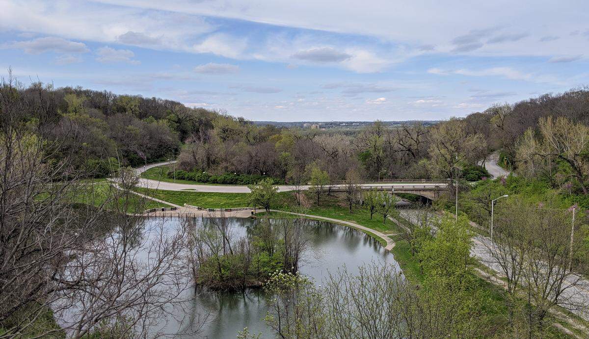 Kessler Park, looking north at Cliff Drive and North Terrace Lake. The bridge over Chestnut Parkway was added in 1920. 