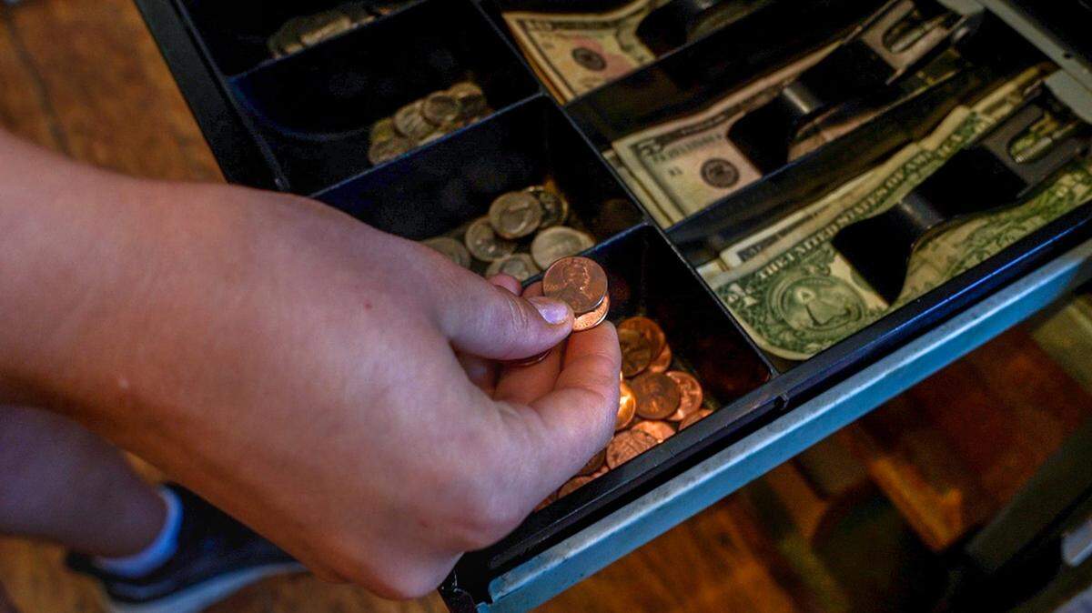 Politically-motivated gerrymandering introduces instability that would hit entrepreneurs in the cash register.