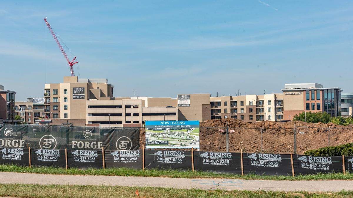 Zhoug Mediterranean will join Restaurant Row in Lenexa.