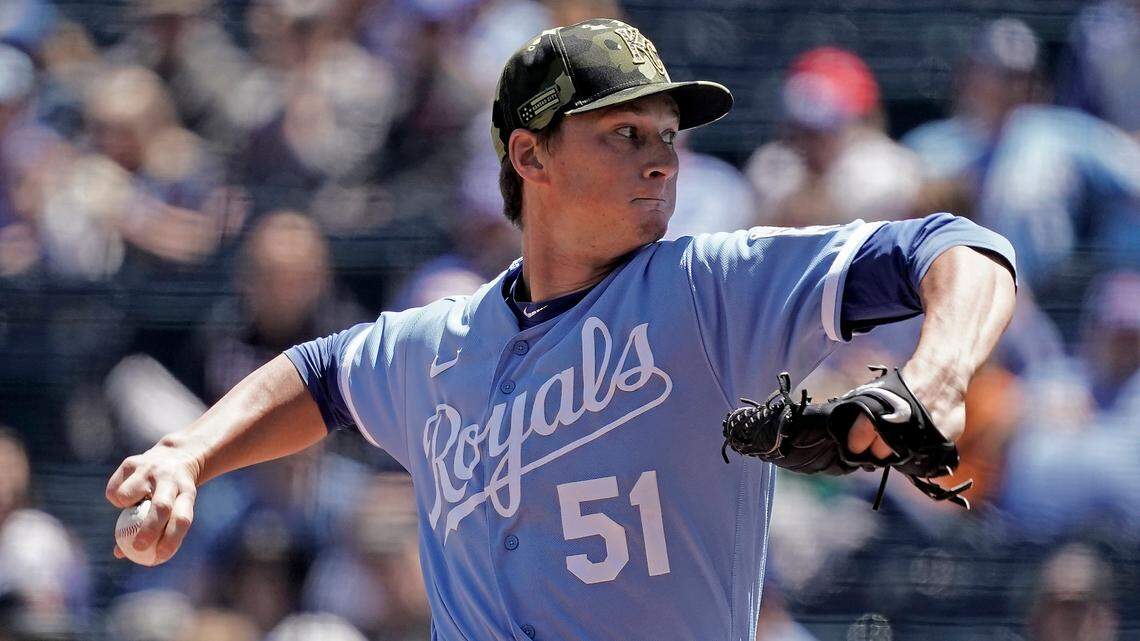 Kansas City Royals starting pitcher Brady Singer throws during the first inning of a baseball game against the Minnesota Twins Sunday, May 22, 2022, in Kansas City, Mo. (AP Photo/Charlie Riedel)