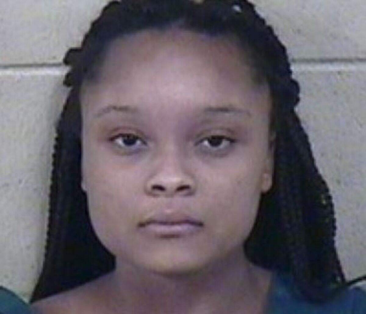 Daejona Holmes