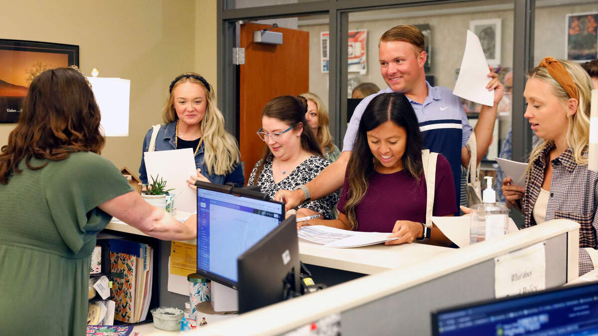 New teachers to the Lee’s Summit R-7 School District participate in a scavenger hunt on orientation day in 2023.