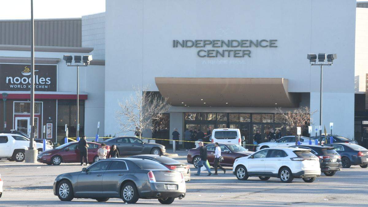 Independence police are investigating a shooting Friday afternoon at the Independence Center mall. Police say several people were injured in the shooting, but that it is not considered an active shooter situation.