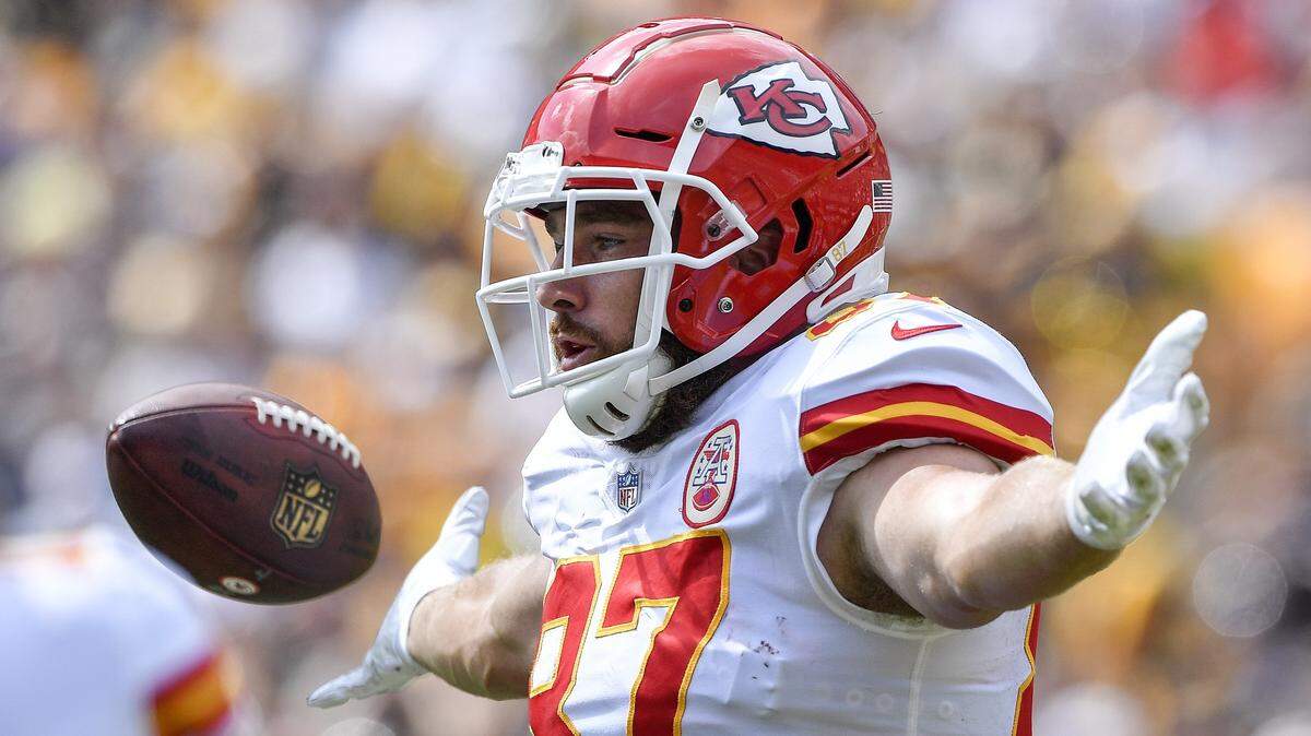 The value of an elite tight end like the Chiefs’ Travis Kelce to an NFL offense cannot be overstated. He and 49ers counterpart George Kittle are as good as it gets in the league today.