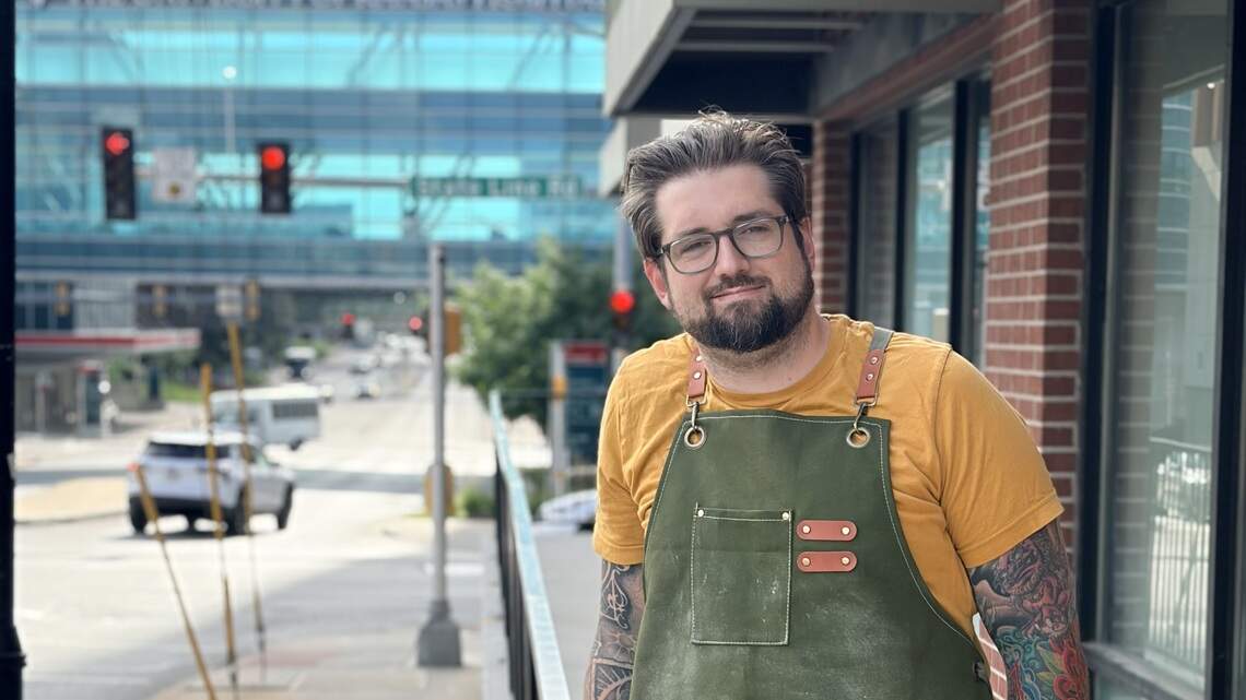 A sandwich eatery built for hospital workers will open near KU Med