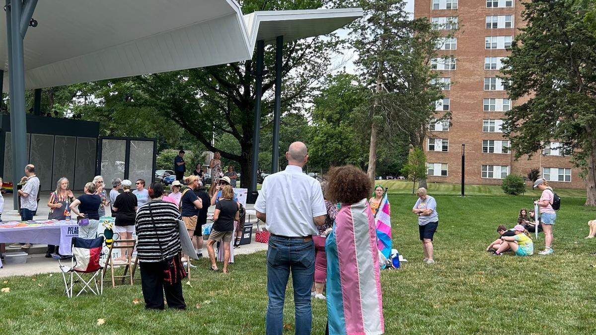 Protesters gather in Overland Park’s Thompson Park in opposition of SB 180, called the “Women’s Bill of Rights,” which defines womanhood based solely on birth sex.
