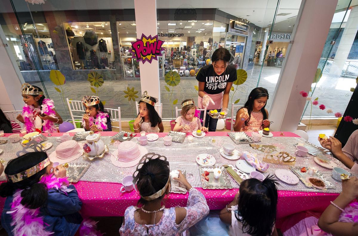 Cupcakin Bakery offered a variety of children’s parties in Oak Park Mall but closed in 2019.