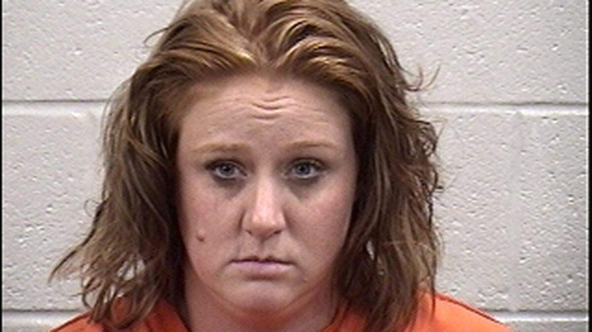 Oklahoma authorities say Jamie Kaye Parker ran a con by telling people her daughter had cancer and raising money for her medical bills. The girl didn’t have cancer, authorities say.