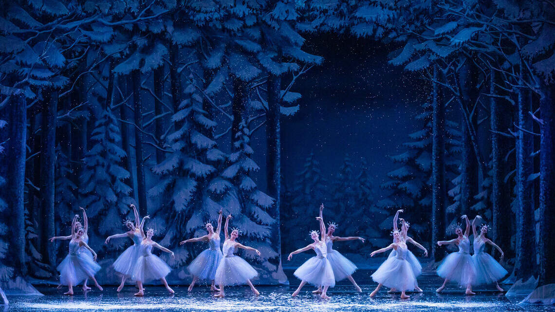 How to avoid ticket scammers this holiday performance season
