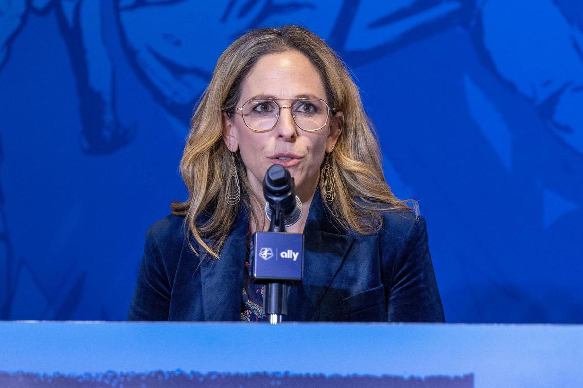 Jessica Berman, the commissioner of the National Women’s Soccer League, presents the Lauren Holiday Impact Award during media day for the NWSL Championship at Union Station, Thursday, Nov. 21, 2024, Kansas City.