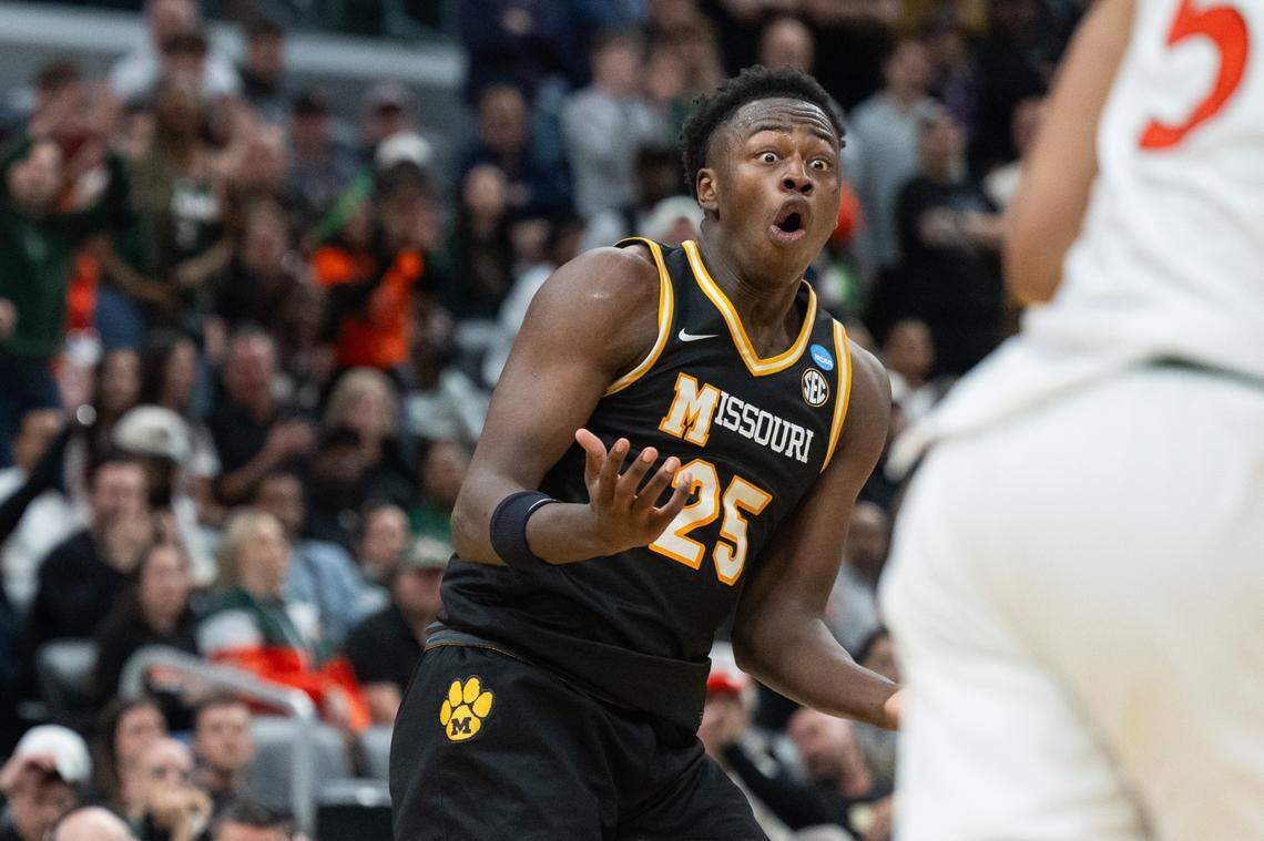Missouri Tigers forward Mark Mitchell (25) screams towards the ref after no-call in the second half of the Tigers first-round NCAA Tournament matchup vs. the Miami Hurricanes at Enterprise Center in St. Louis on Friday, March 20, 2026.