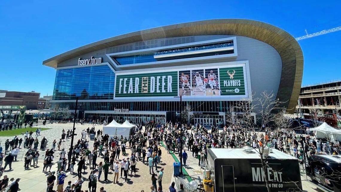 An arena and entertainment venue in a similar Midwestern metropolitan area made sure to give back to its community.