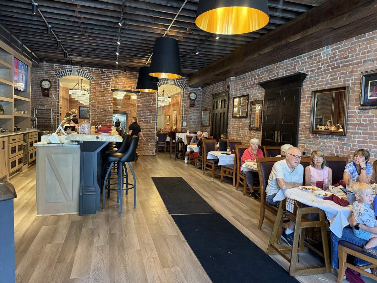 Doni’s Italian Restaurant is open in Platte City’s downtown area.