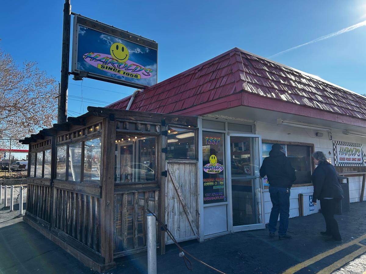 The building at 1337 Admiral Blvd. is up for lease.