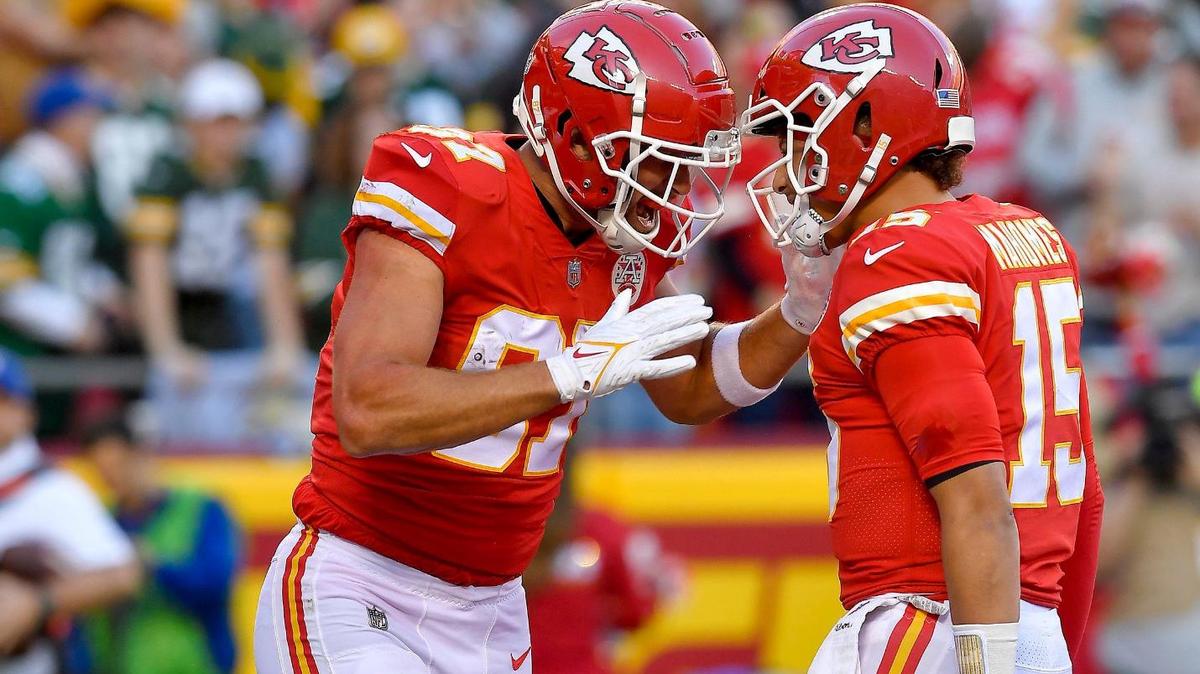 Kansas City Chiefs tight end Travis Kelce celebrates with quarterback Patrick Mahomes after Kelce caught Mahomes’ pass for a touchdown in the first quarter of the Chiefs game against the Green Bay Packers at GEHA Field at Arrowhead Stadium Sunday, Nov. 7, 2021.