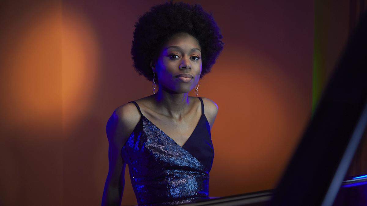 Pianist Isata Kanneh-Mason will perform with the Royal Philharmonic at the Kauffman Center on Jan. 23.