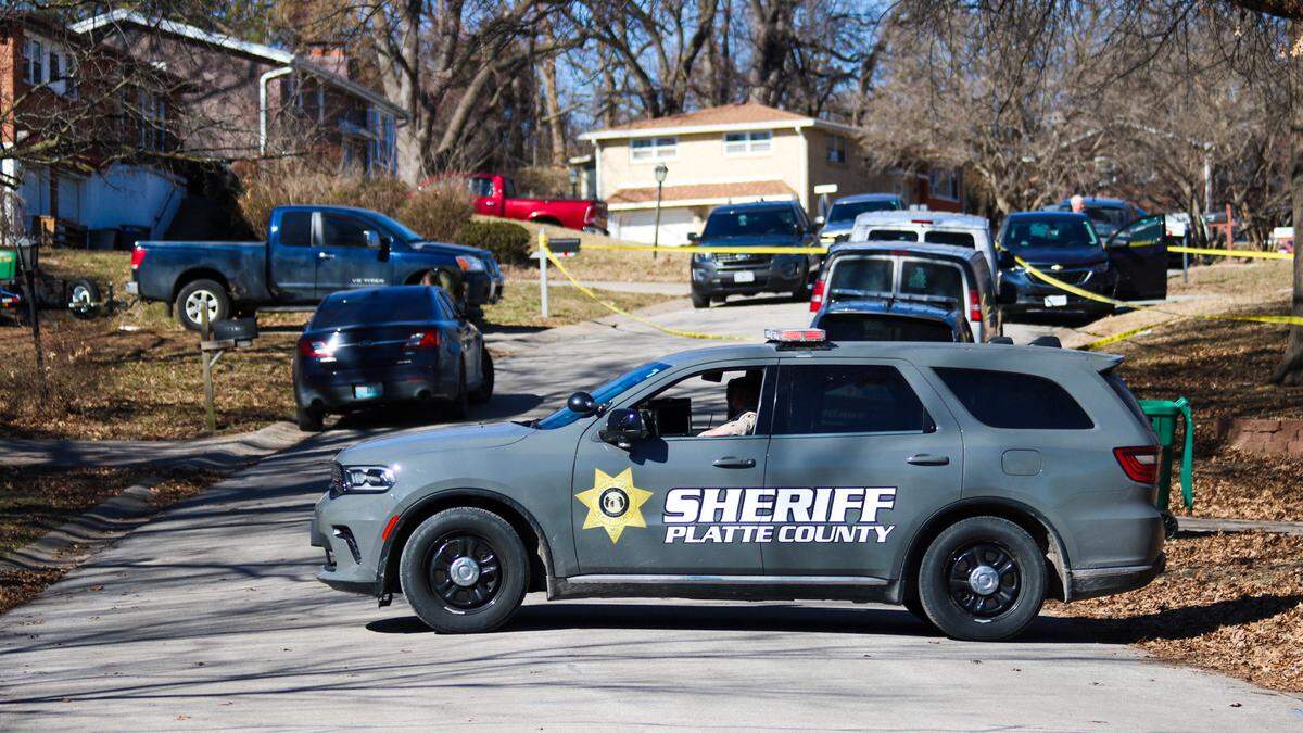 Platte County Sheriff’s Ovheicle blocked the stret Friday at a home in the 4400 block of Northwest 50th Street just out of Riverside in unincorporated Platte County where a 5-year-old child was abducted and two people were shot. One person was killed in the shooting and another person was seriously injured. The man police called a “person of interest” in the abduction and shooting is also to have been involved in a deadly shooting nearby in Riverside moments before the abduction. The man was killed hours later in a police shooting.
