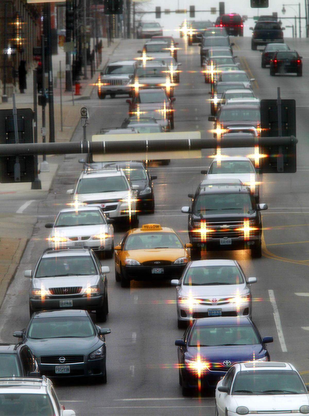 The city is studying “road diet” plans for three major thoroughfares, including Broadway Boulevard.