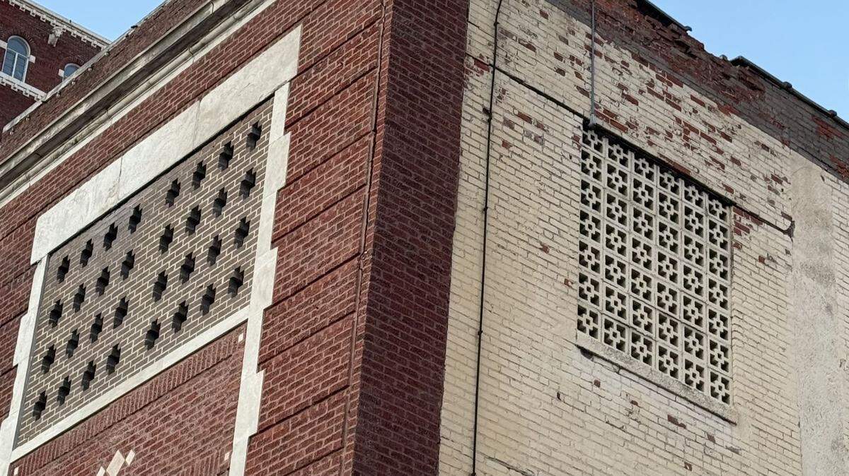 Wyandotte Street, between 12th and 13th streets, were closed after parts of the facade of a parking garage at 1219 Wyandotte Street separated from the building, sending bricks crashing to the sidewalk and street below, according to a spokesman with the Kansas City Fire Department.