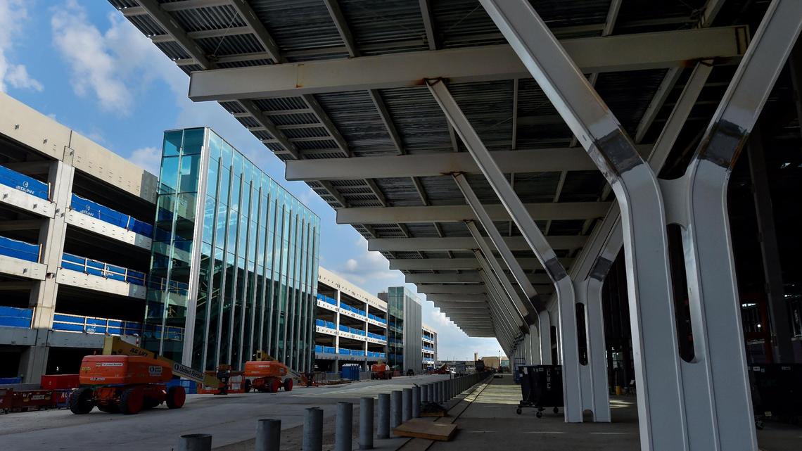 ‘Time to put it to bed’: KC Council approves controversial airport concessions contract